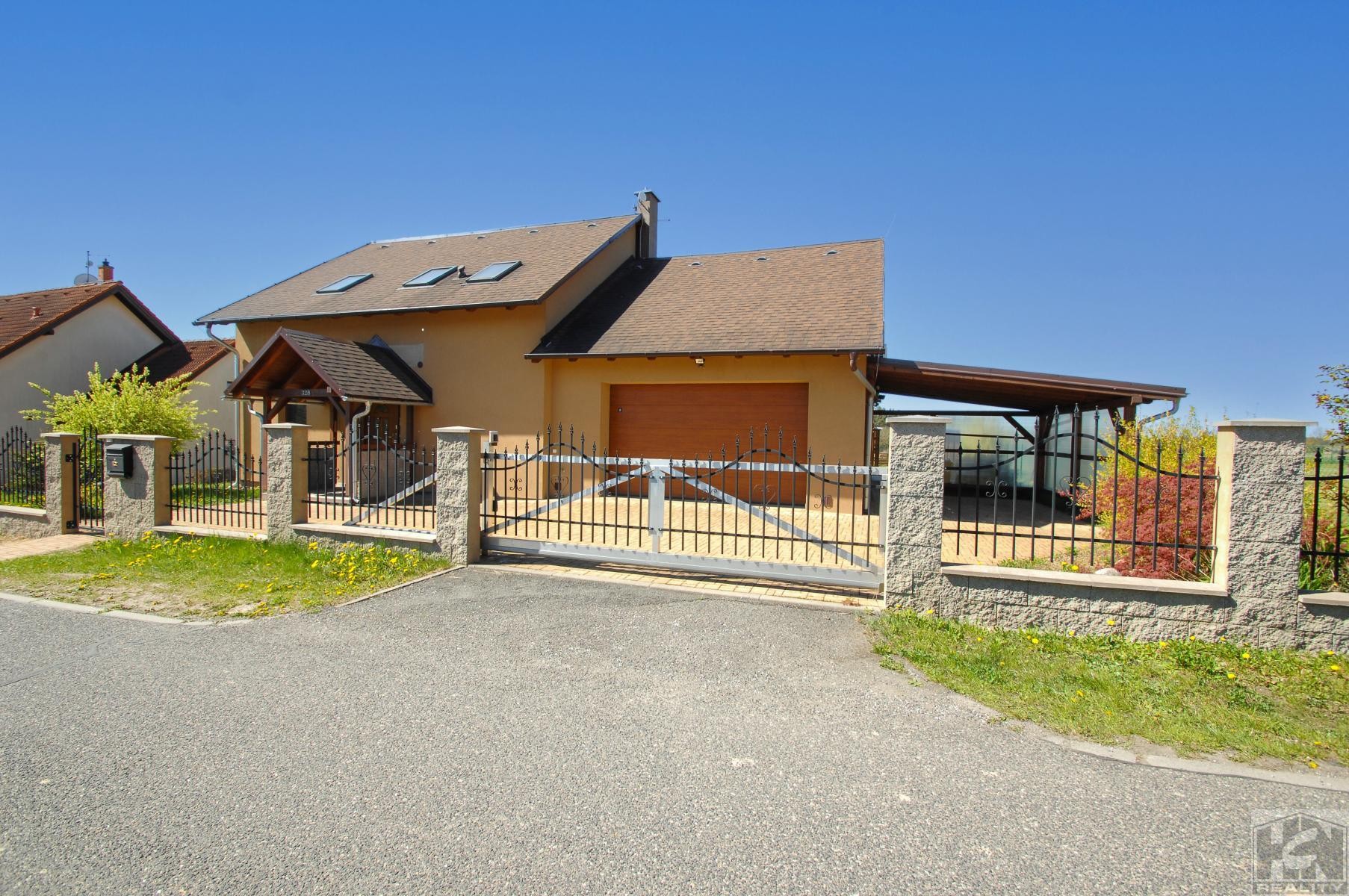 Rodinný dům · 190 m² · Jenišovice - 3