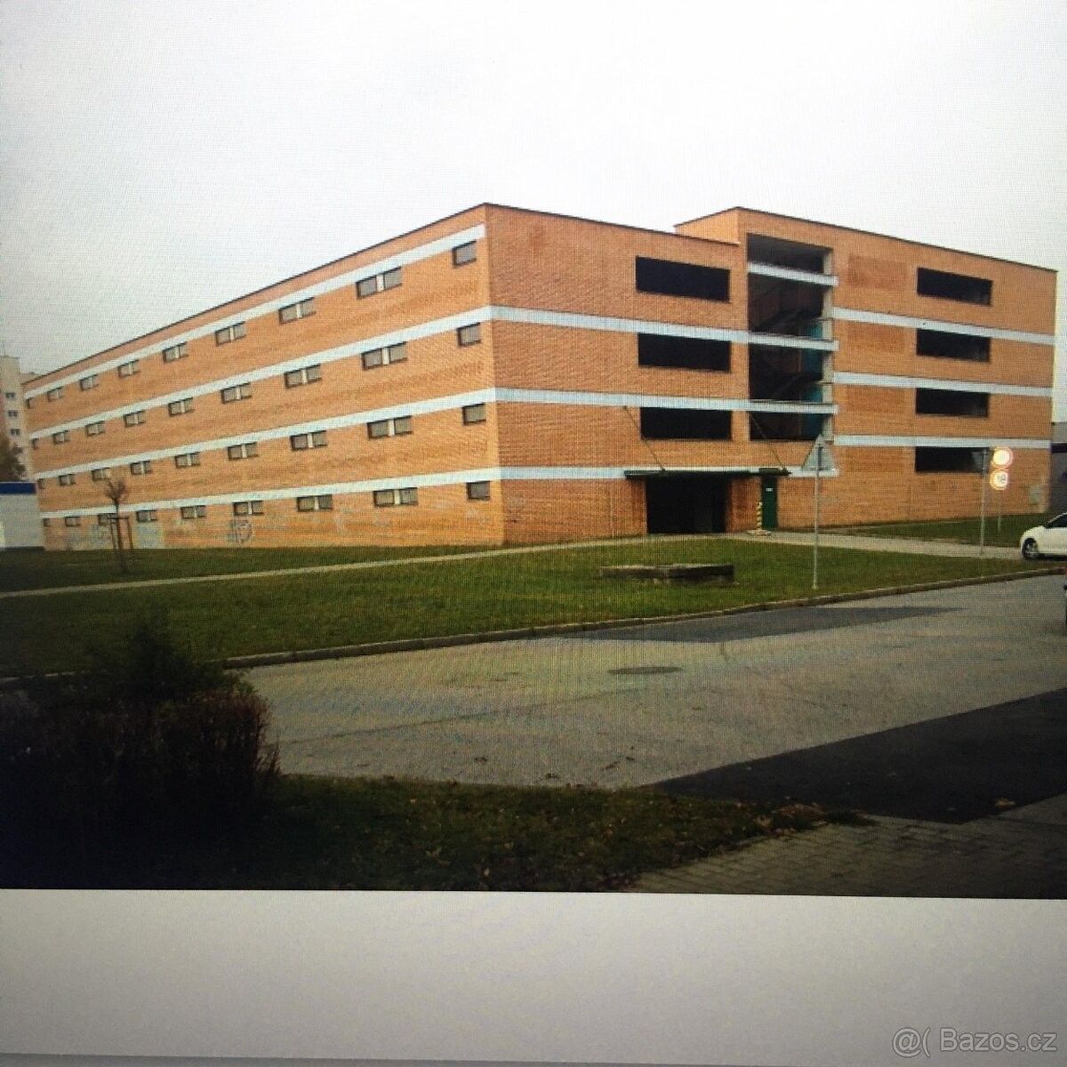 Garáže, České Budějovice, 370 01