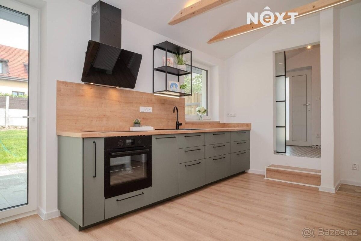 Rodinné domy, Pyšely, 251 67