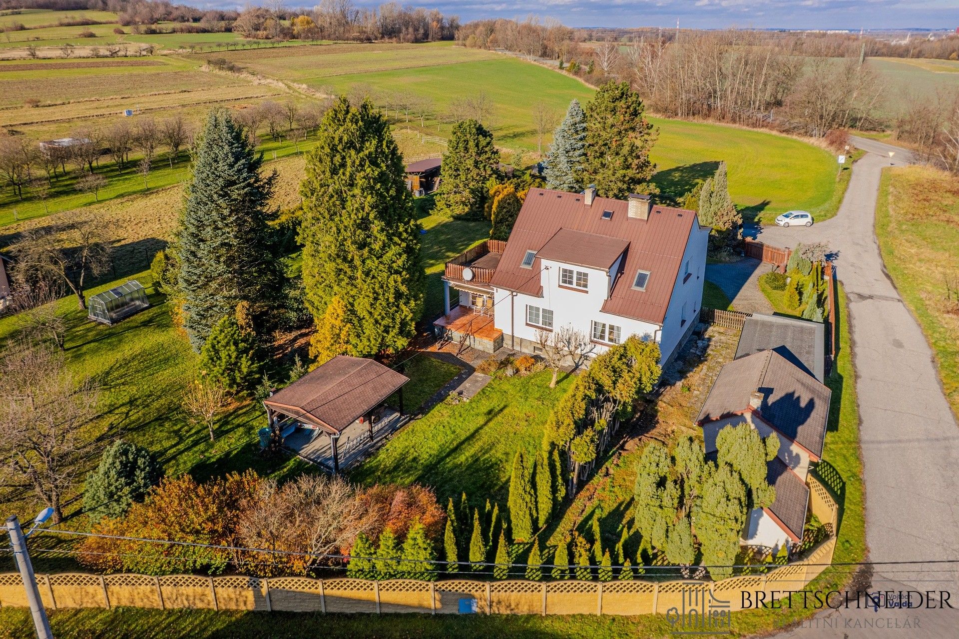 Prodej rodinný dům - Staříč, 244 m²