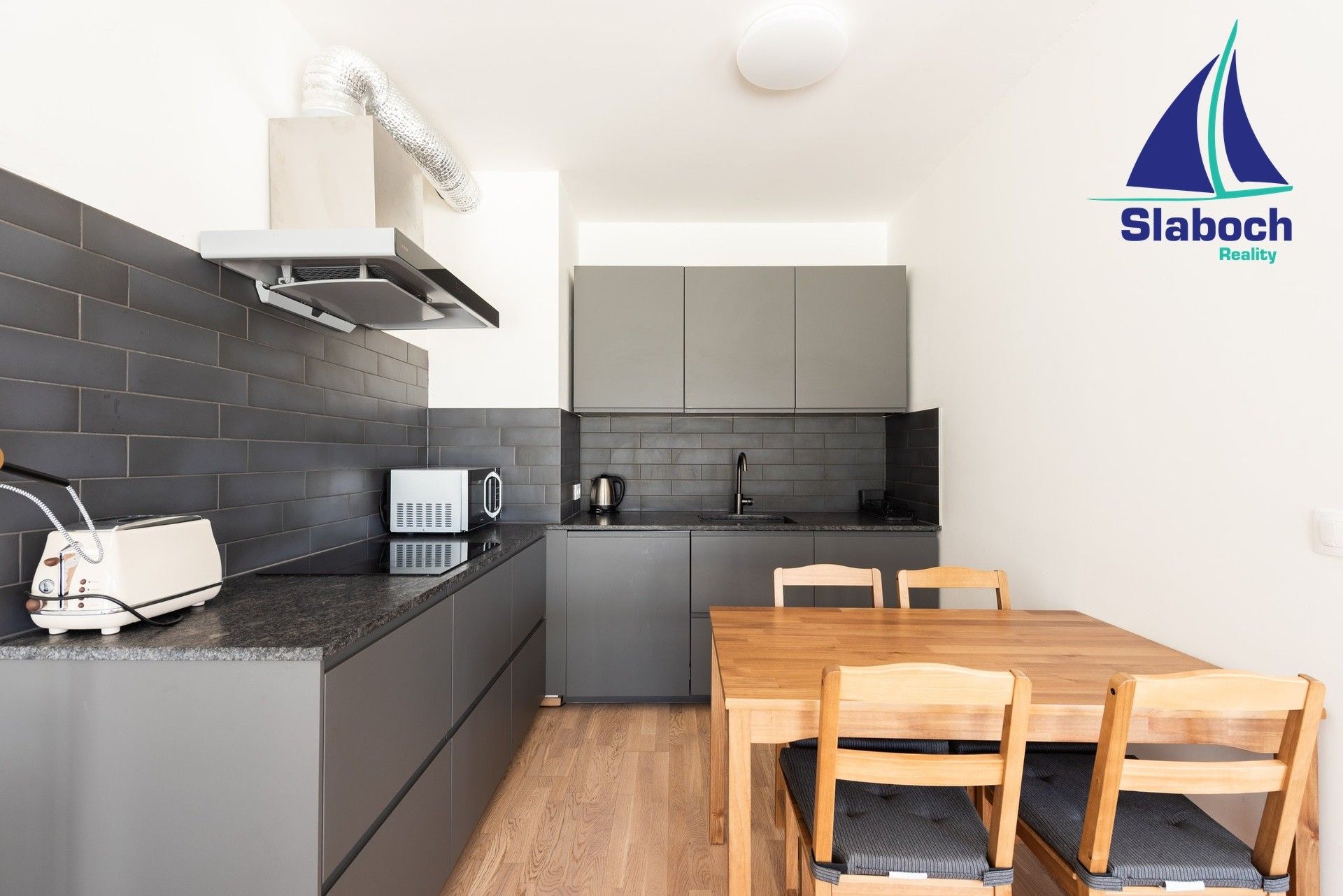 1+kk, Breitfeldova 709, Praha Karlín, 45 m² - 2