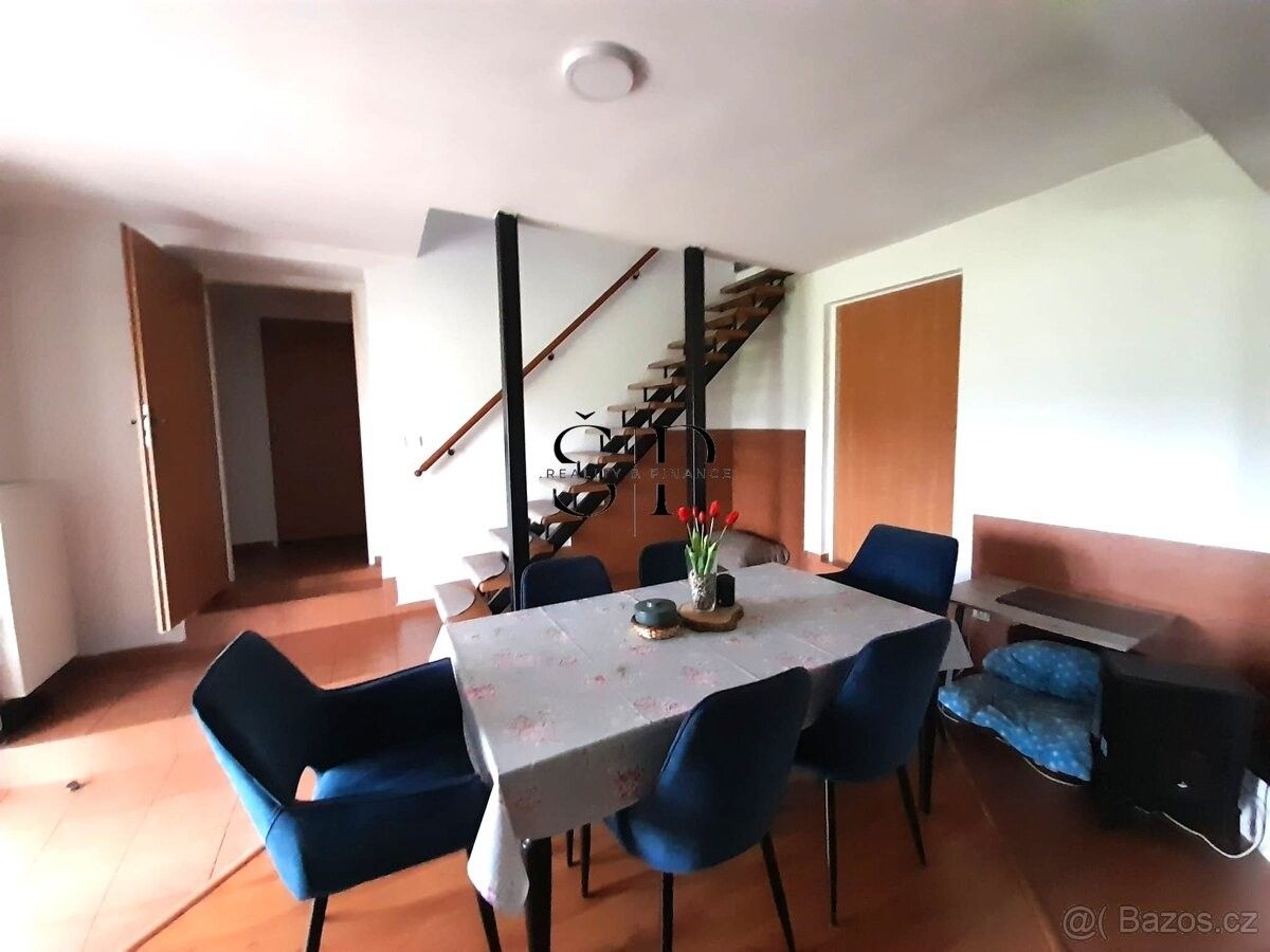 Rodinné domy, Jesenice u Rakovníka, 270 33