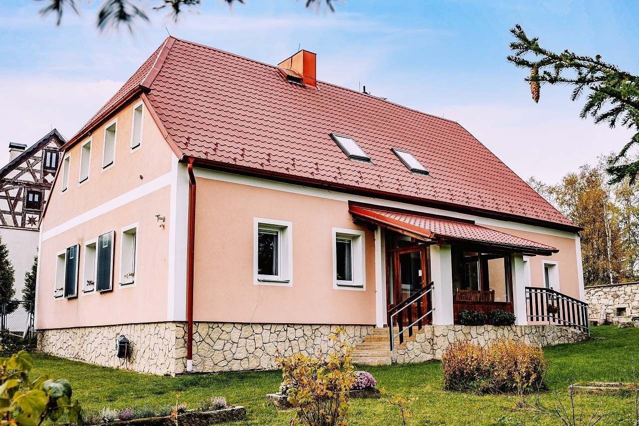 Chaty, Prameny, Karlovarský kraj