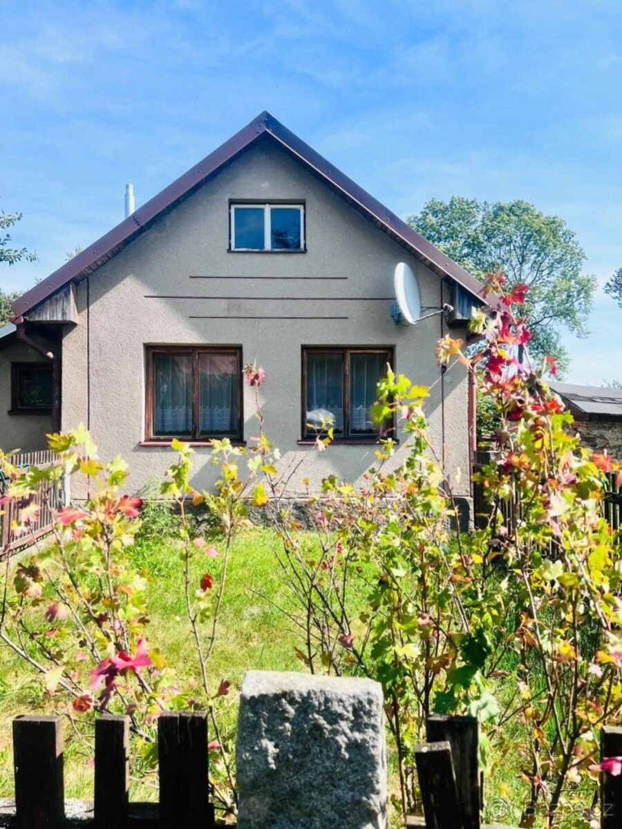 Prodej rodinný dům - Svratka, 592 02