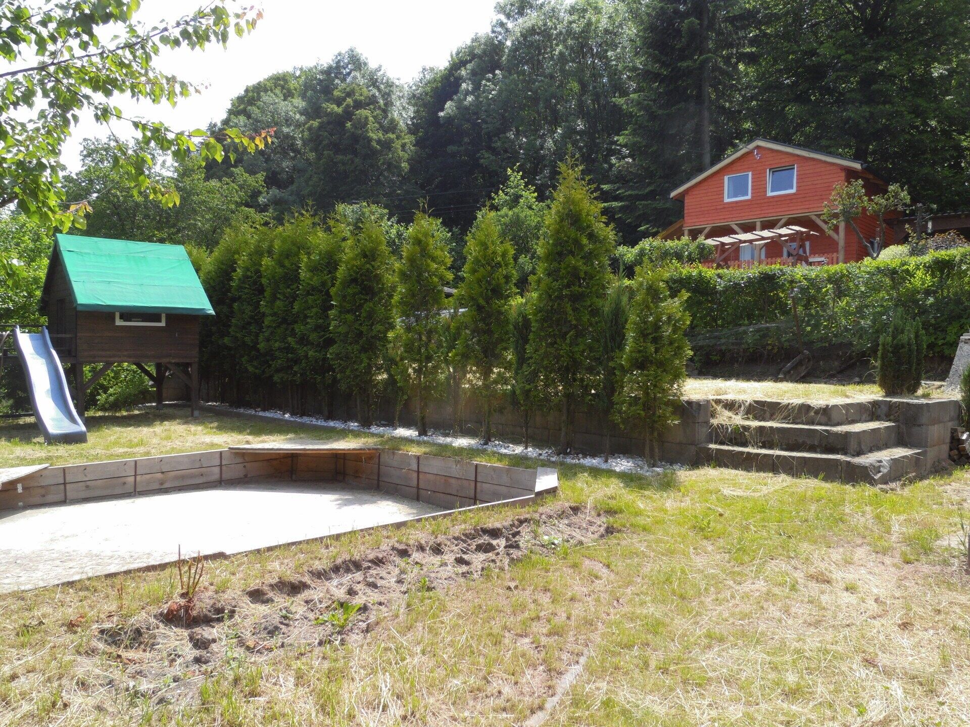 Zahrady, Hřbitovní, Karlovy Vary, 347 m²