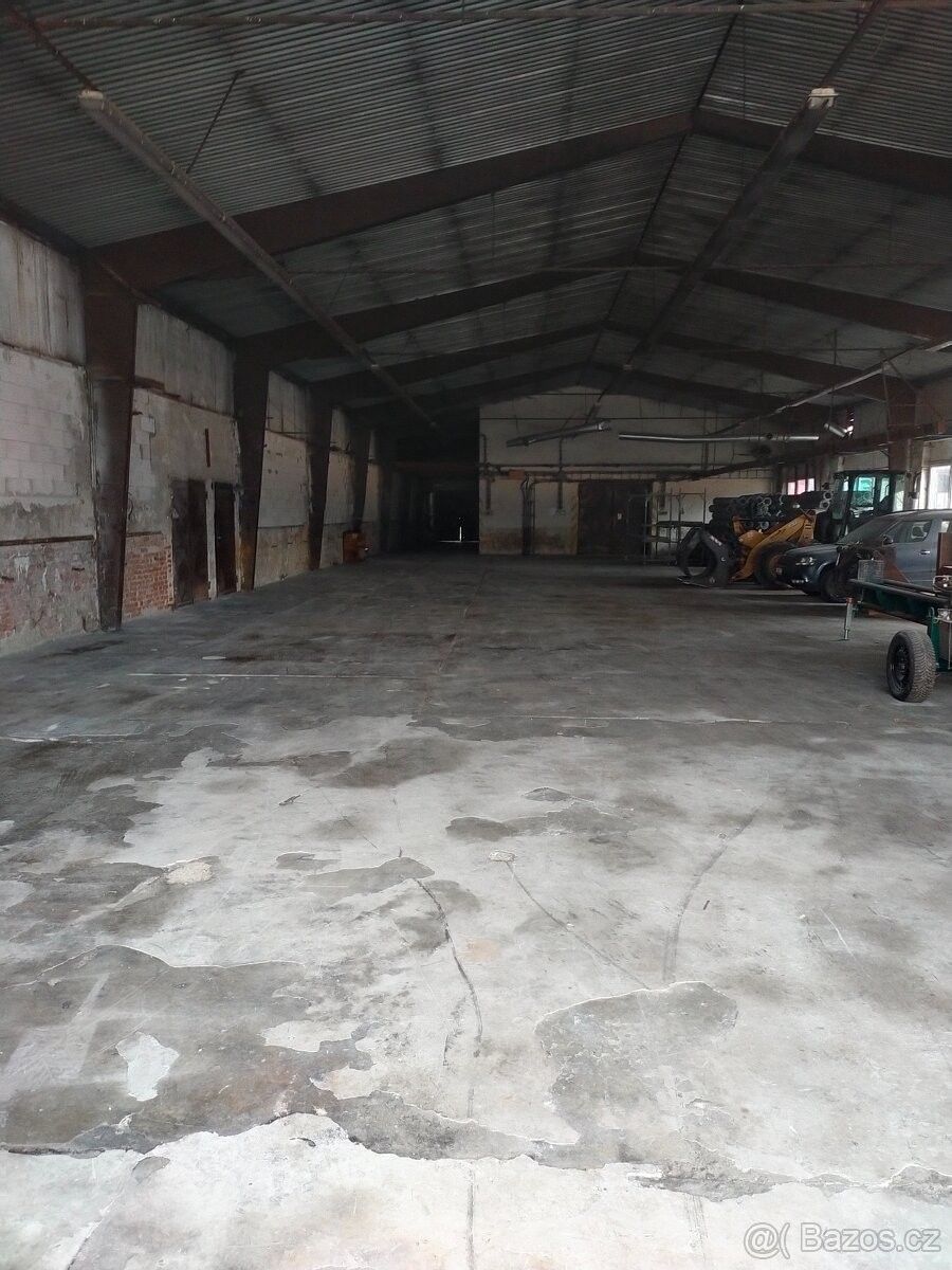 Sklady, Brantice, 793 93