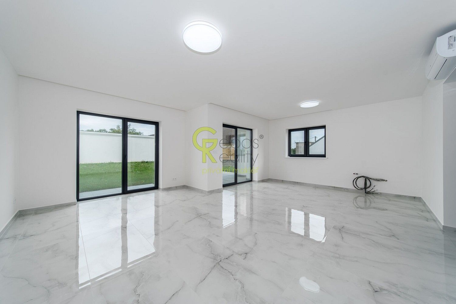 Rodinný dům · 129 m² · V Ohradě, Podolanka, okres Praha-východ - 4