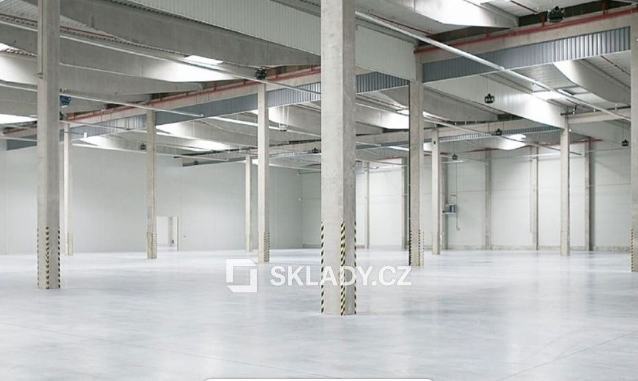 Sklad · 8 700 m² · Chrášťany - 3