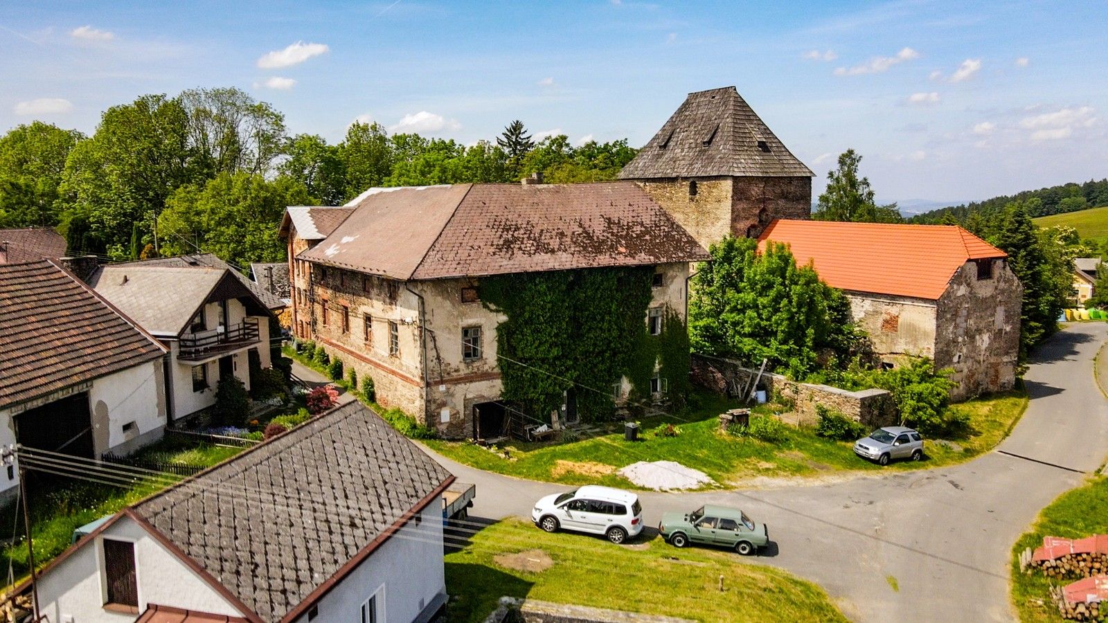 Památky, Čachrov, 450 m² - 2