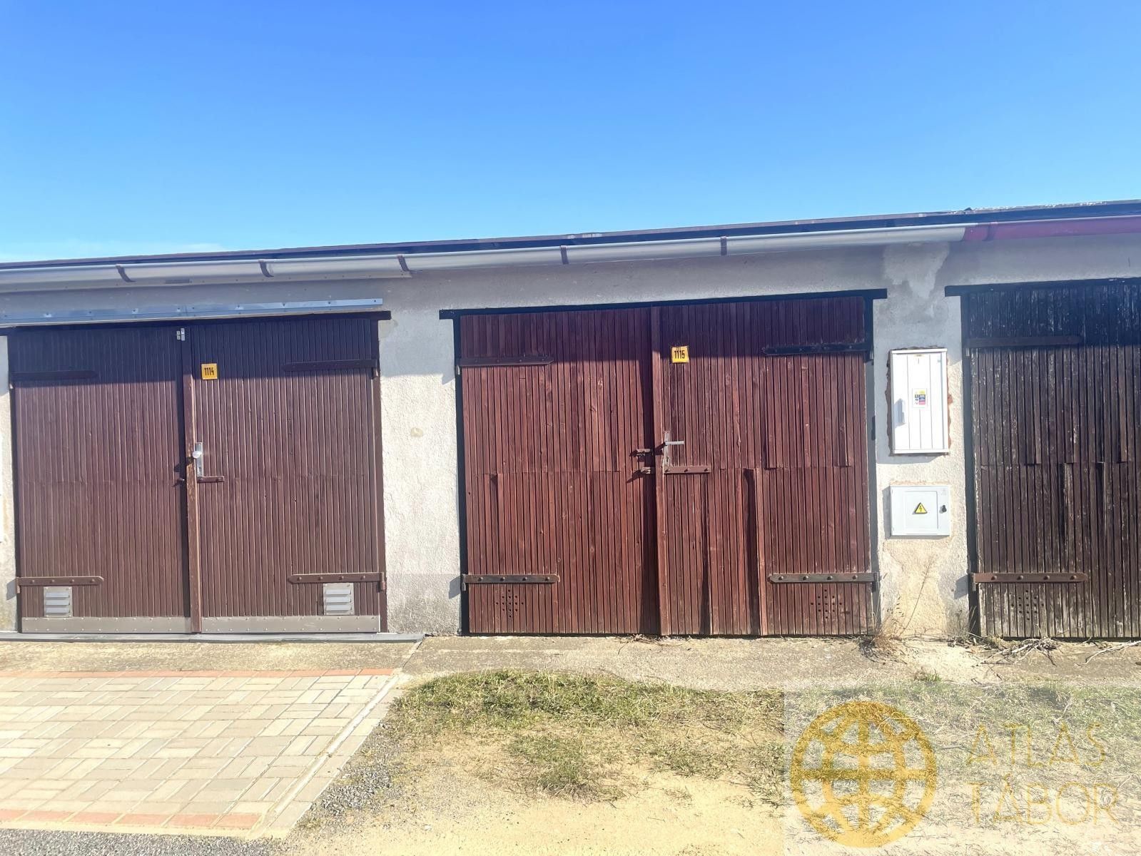 Garáže, Sezimovo Ústí, 18 m² - 1