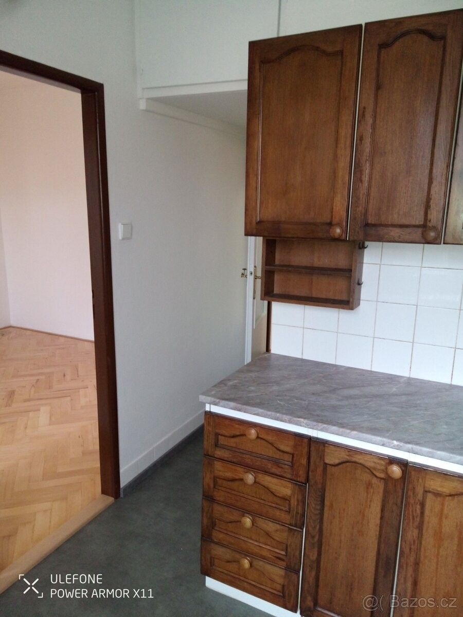 Byty, Hustopeče u Brna, 693 01