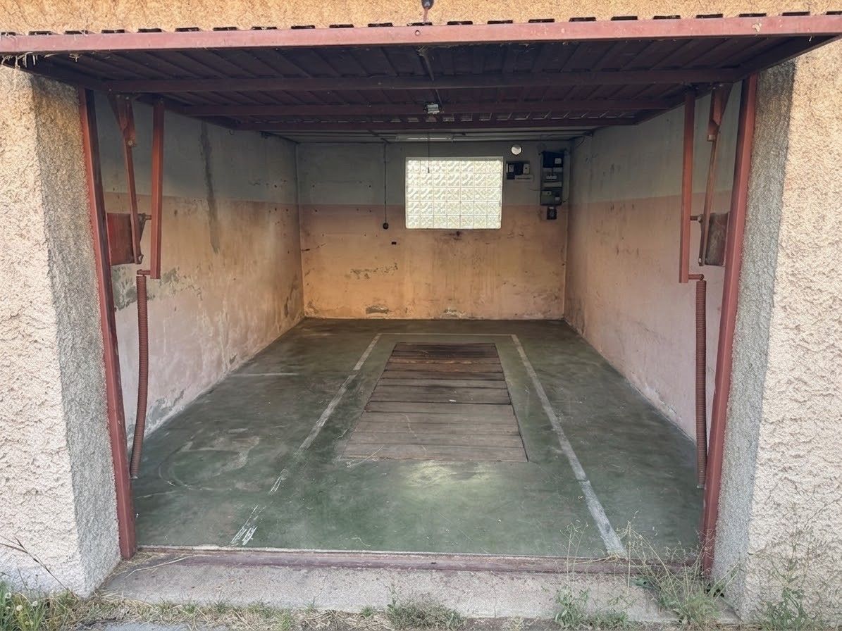 Garáže, Rtyně v Podkrkonoší, 542 33 - 1