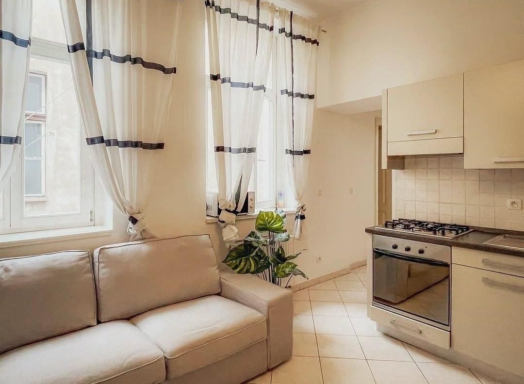 2+kk, Tyršova, Praha, 44 m² - 1