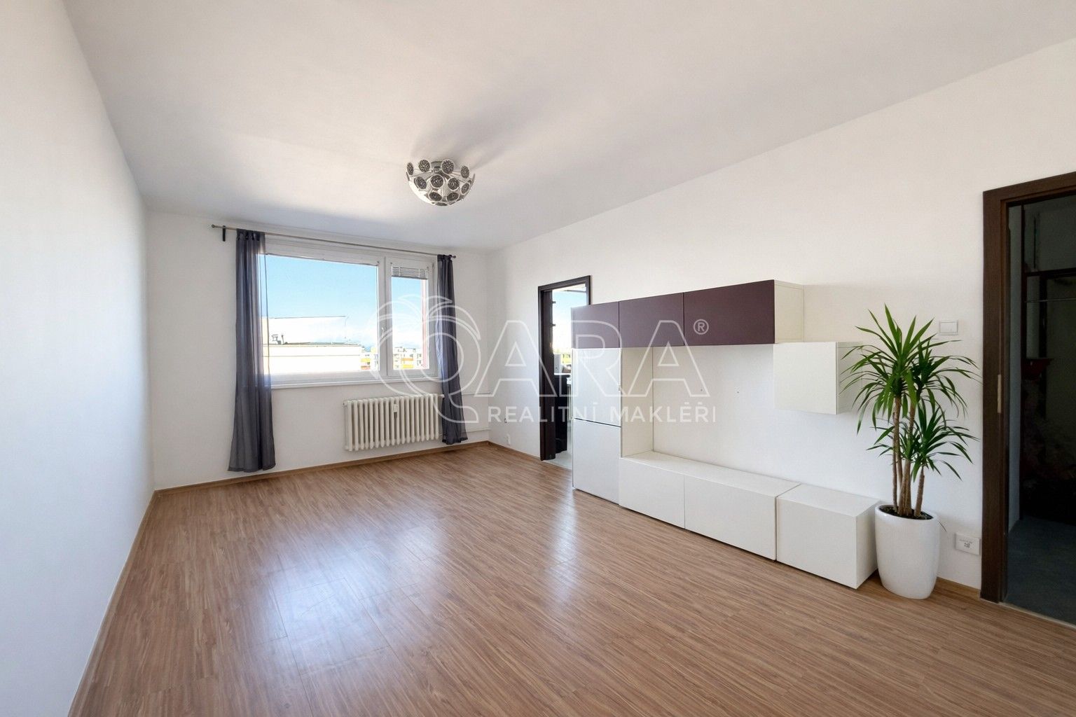 3+1, Bukovecká, Praha, 75 m²