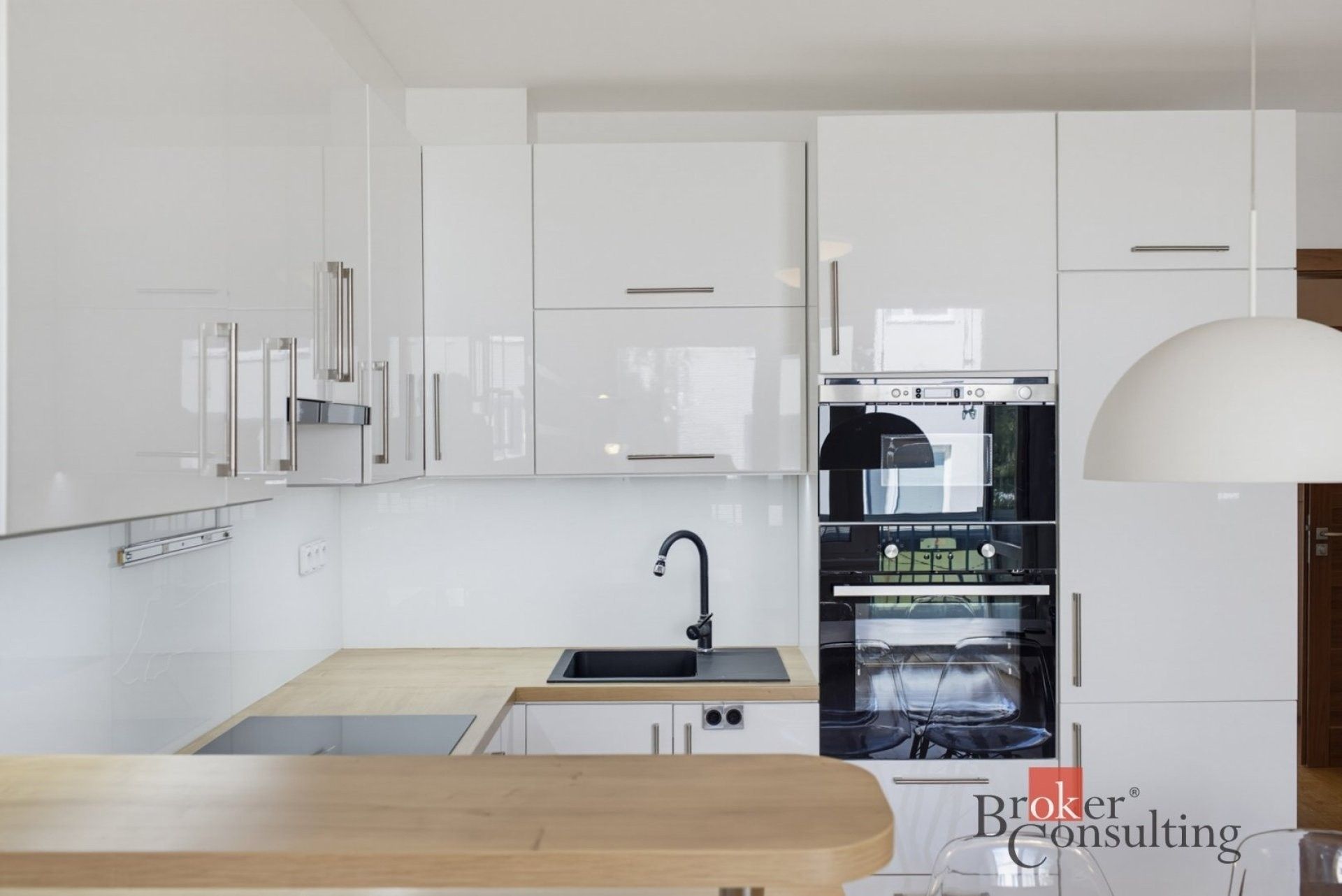 3+kk, Kroupova, Praha, 53 m² - 2