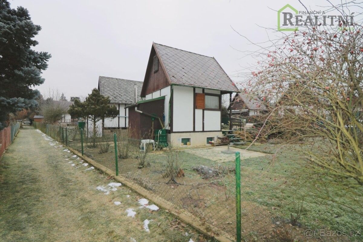 Chaty, Praha, 143 00