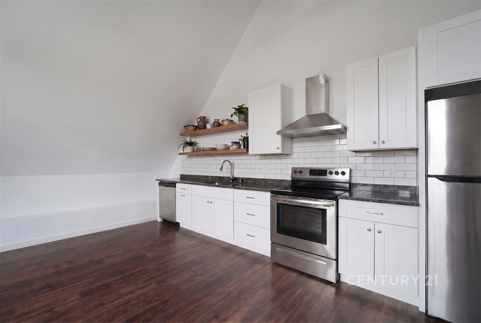 Byt 4+kk · 136 m² · Poděbradova 926, Úvaly - 3