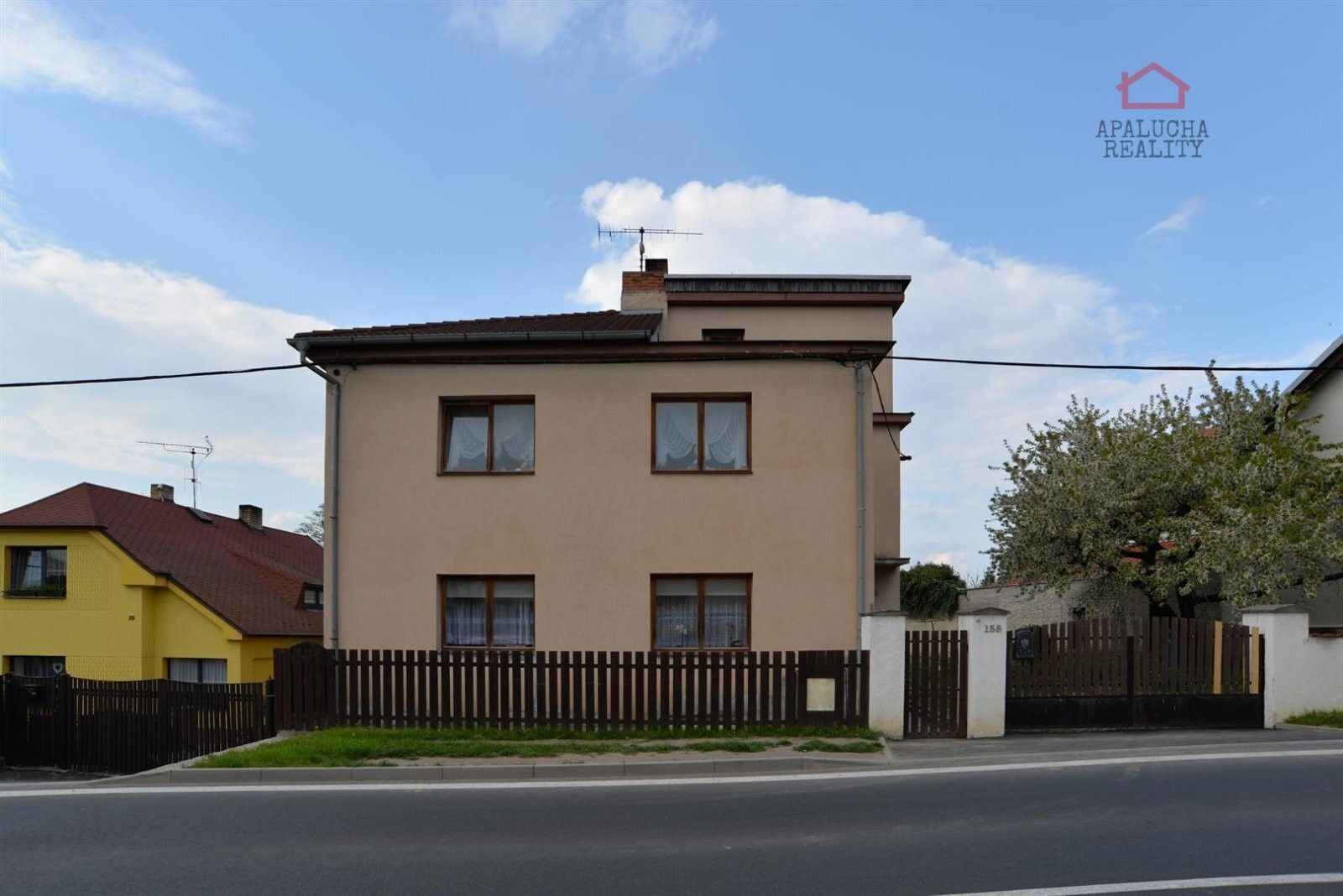 Rodinné domy, Bečváry, 250 m²