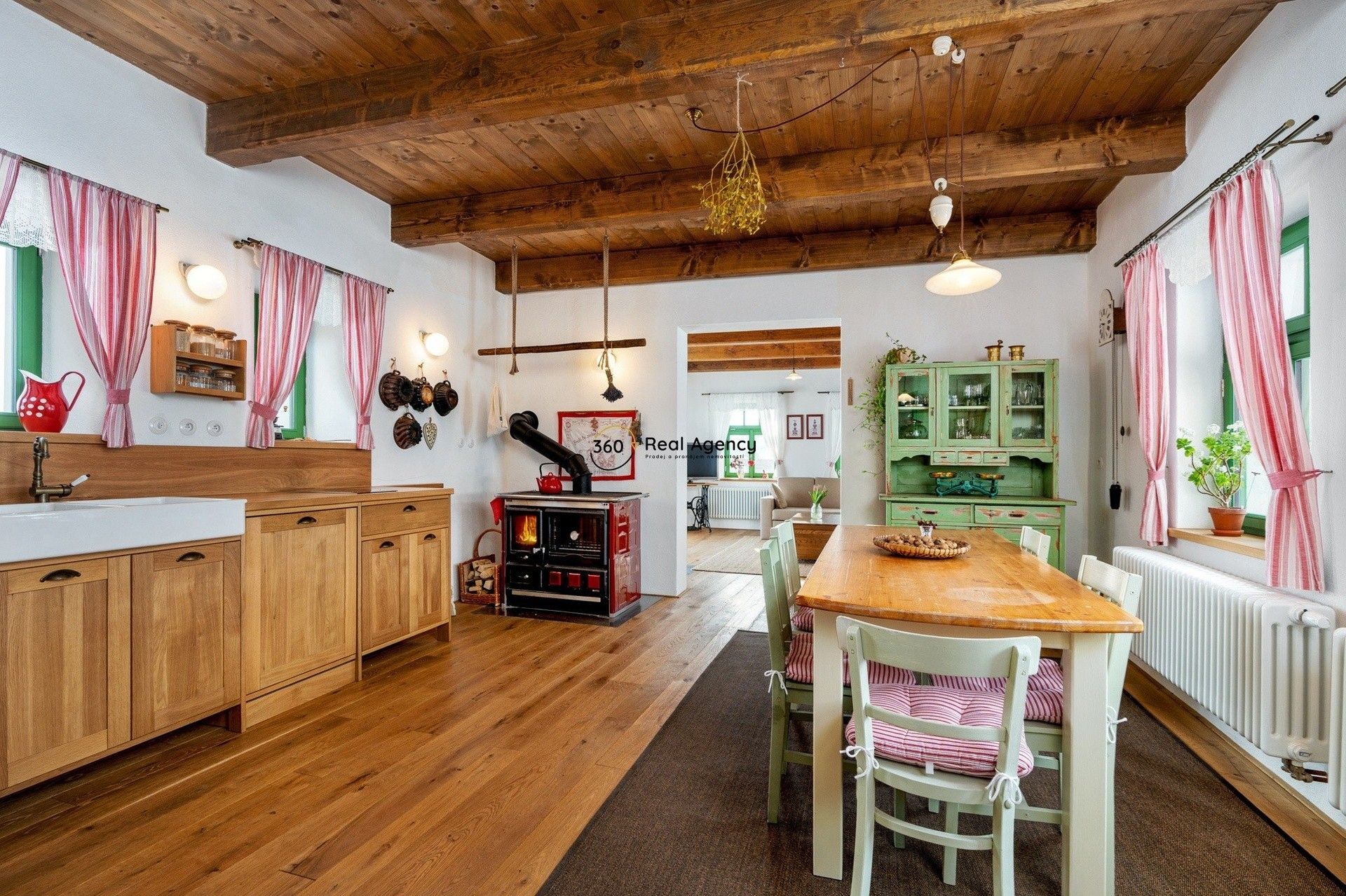 Rodinné domy, Dobrošov, Hrazany, 252 m²