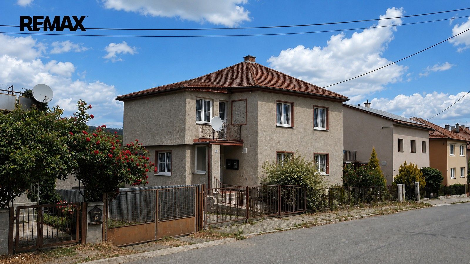 Rodinné domy, Dolní Loučky, okres Brno-venkov, 218 m² - 1