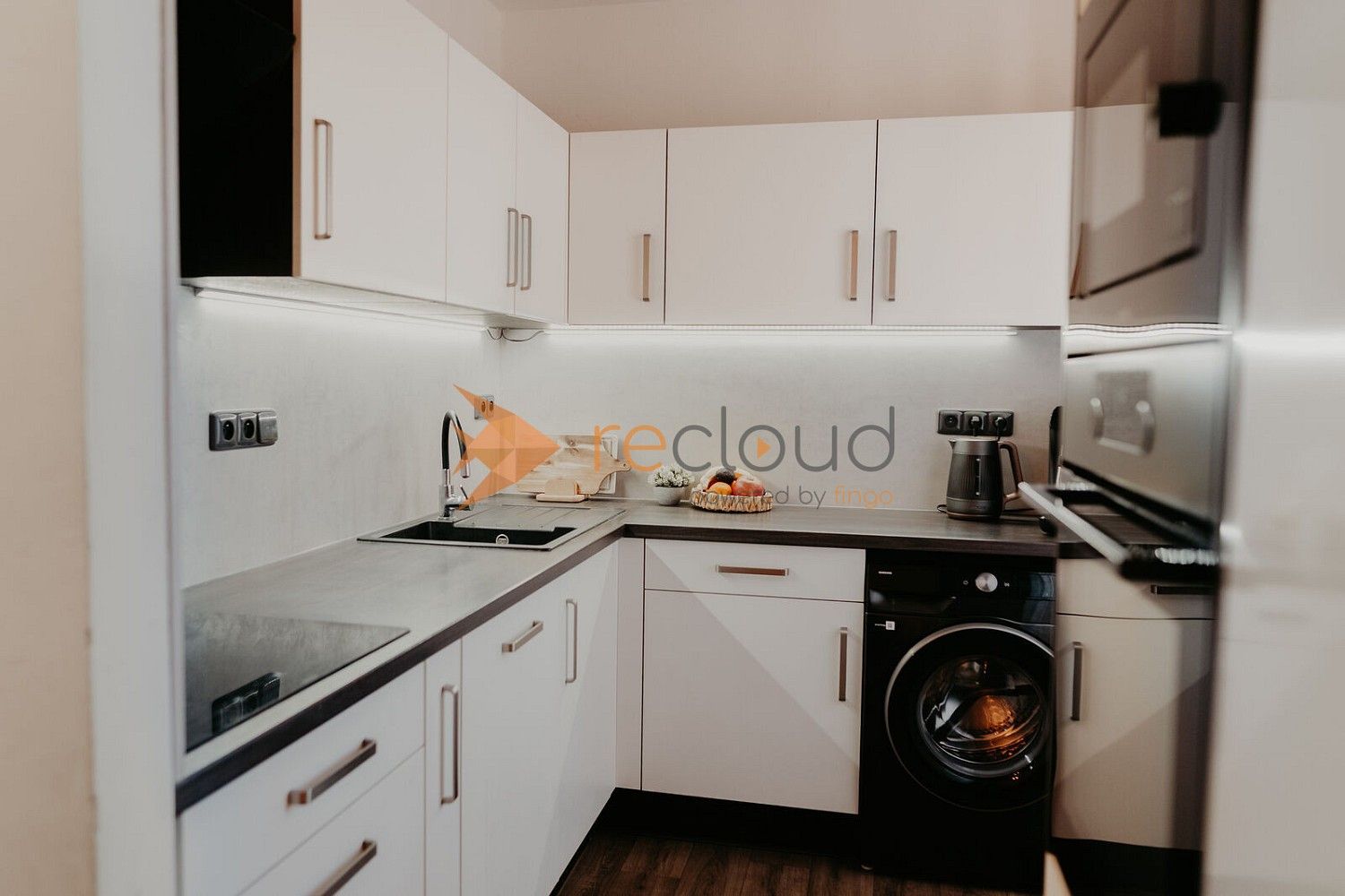 Prodej byt 4+1 - Jana Čarka, České Budějovice - České Budějovice 5, 81 m² - 5