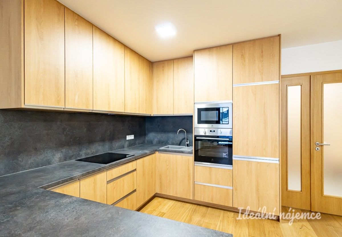 3+kk, Dolní Chabry, Praha, 83 m² - 2
