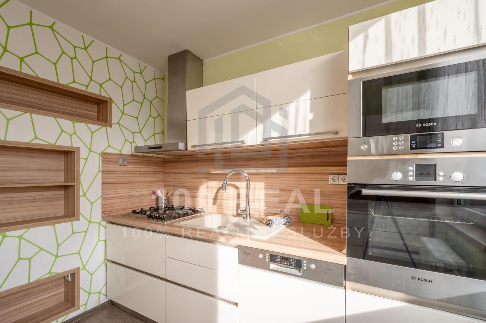 Pronájem byt 4+kk - Jožky Jabůrkové, Pardubice, 95 m²