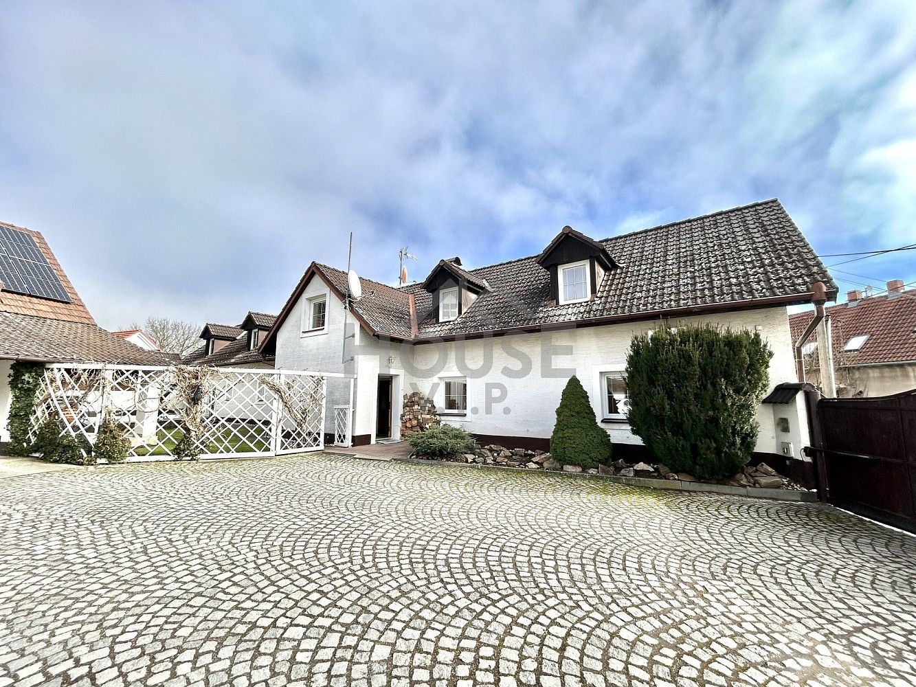 Rodinný dům · 239 m² · Hýskov, okres Beroun, Středočeský kraj - 3