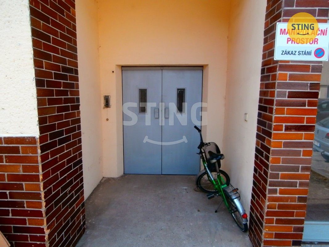 Pronájem obchodní prostory - Opava, 747 07