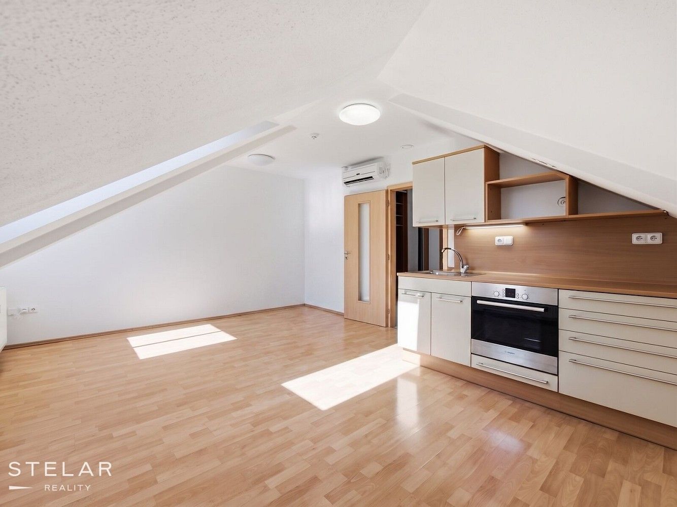 1+kk, Humpolec, okres Pelhřimov, Kraj Vysočina, 35 m² - 2