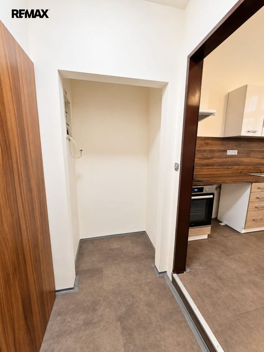 Pronájem byt 1+kk - Míru 30, Duchcov, 22 m² - 5