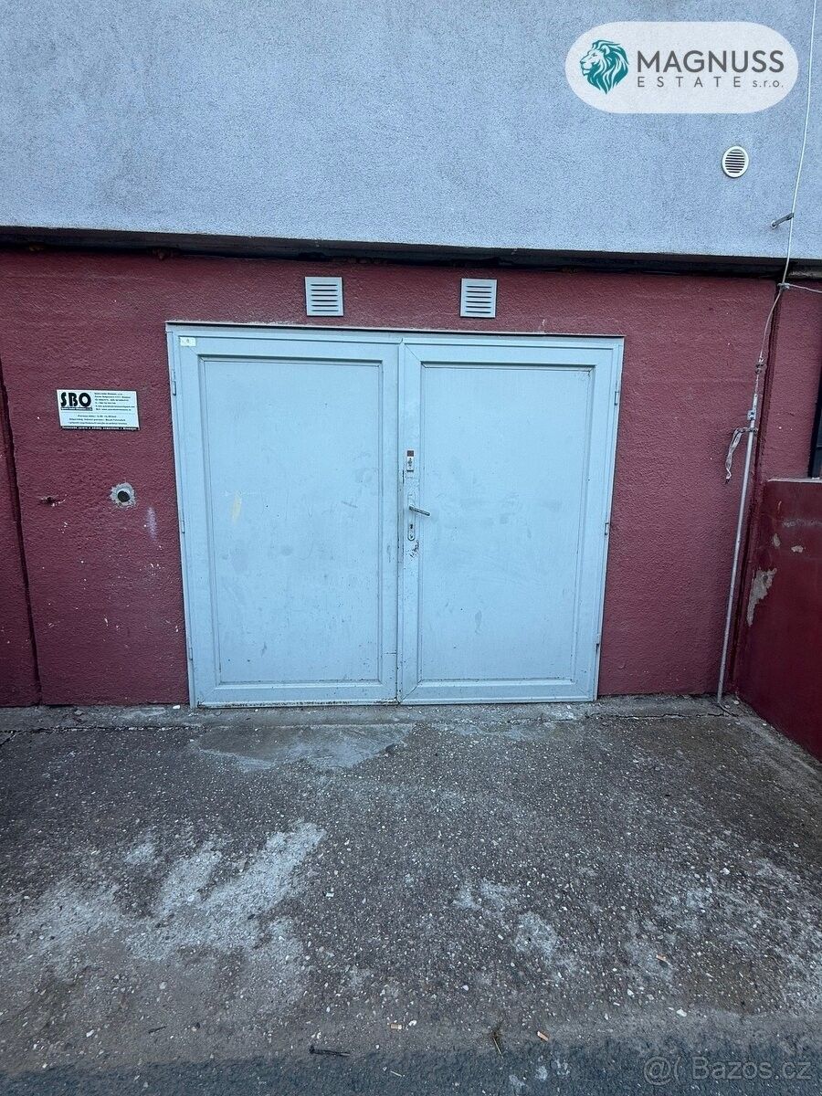 Garáže, Olomouc, 779 00