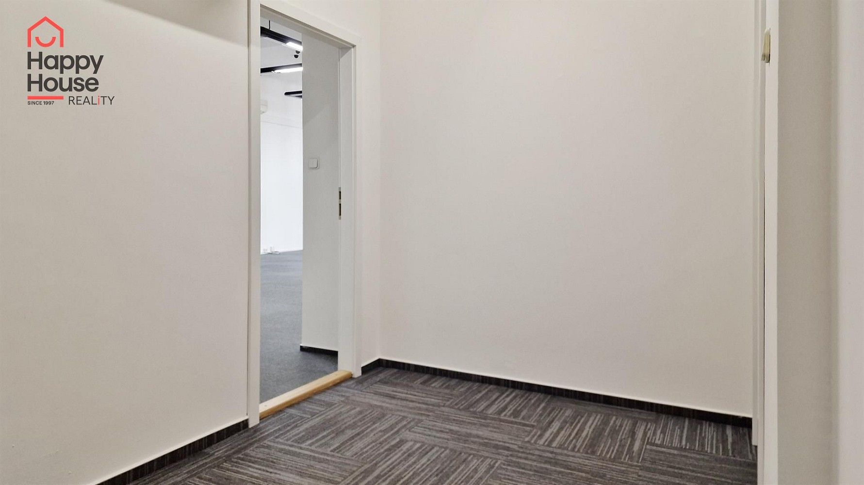 Pronájem kancelář - Praha - Nové Město, okres Praha 1, Hlavní město Praha, 93 m² - 5