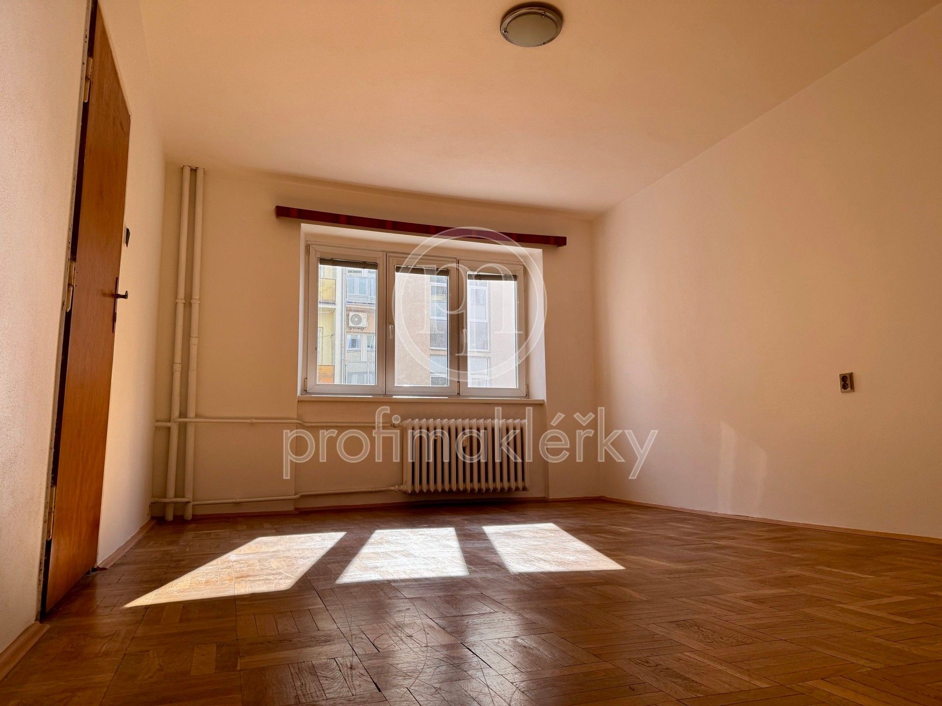 Pronájem byt 2+kk - Hoblíkova 548, Brno Černá Pole, 50 m² - 5