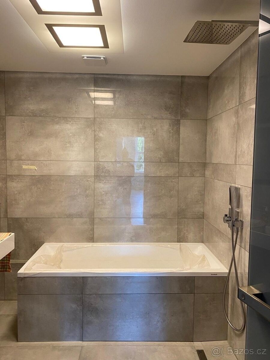 Ostatní, Ostrava, 703 00