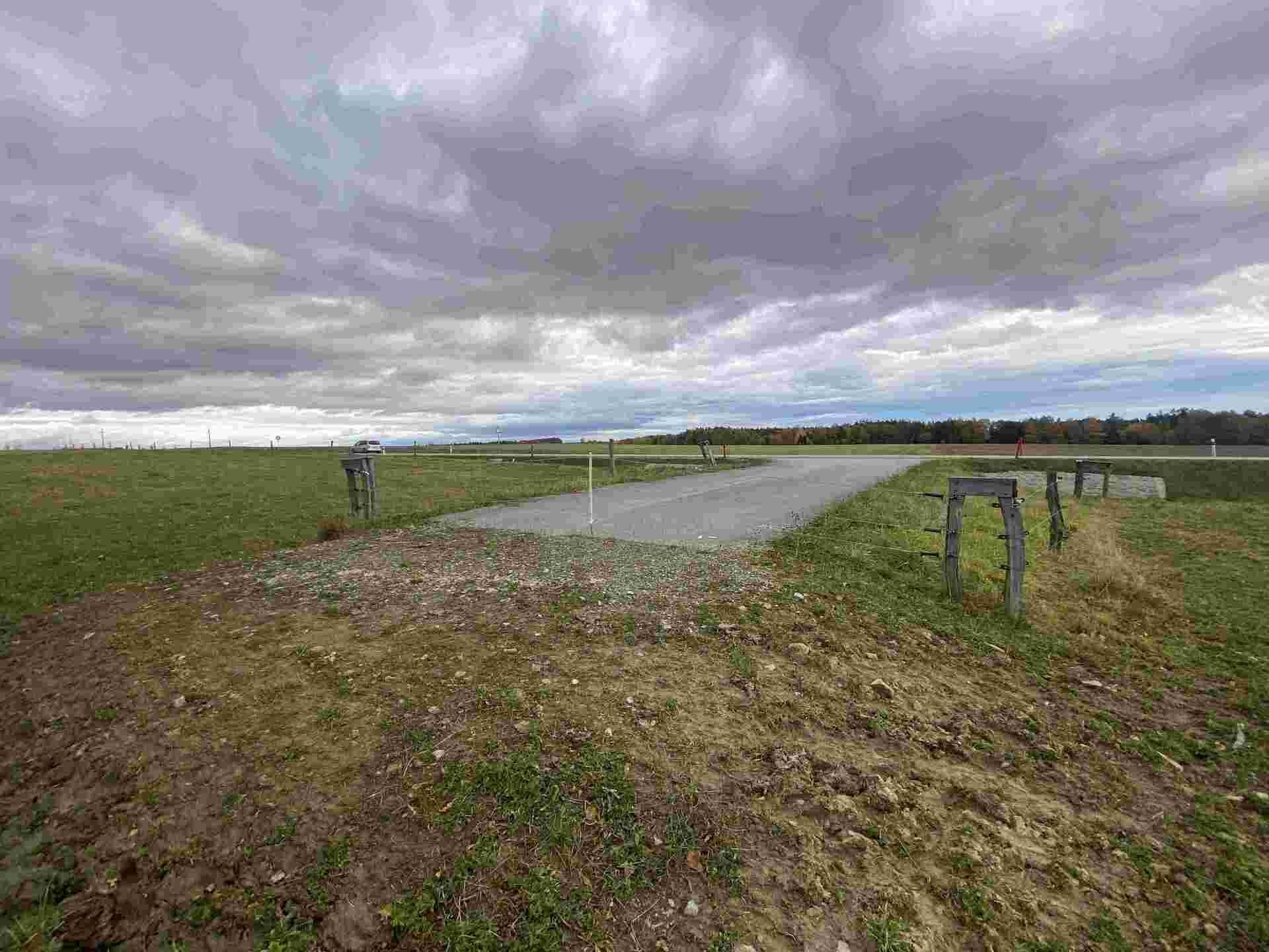 Komerční pozemek · 4 604 m² · Strážkovice - 4