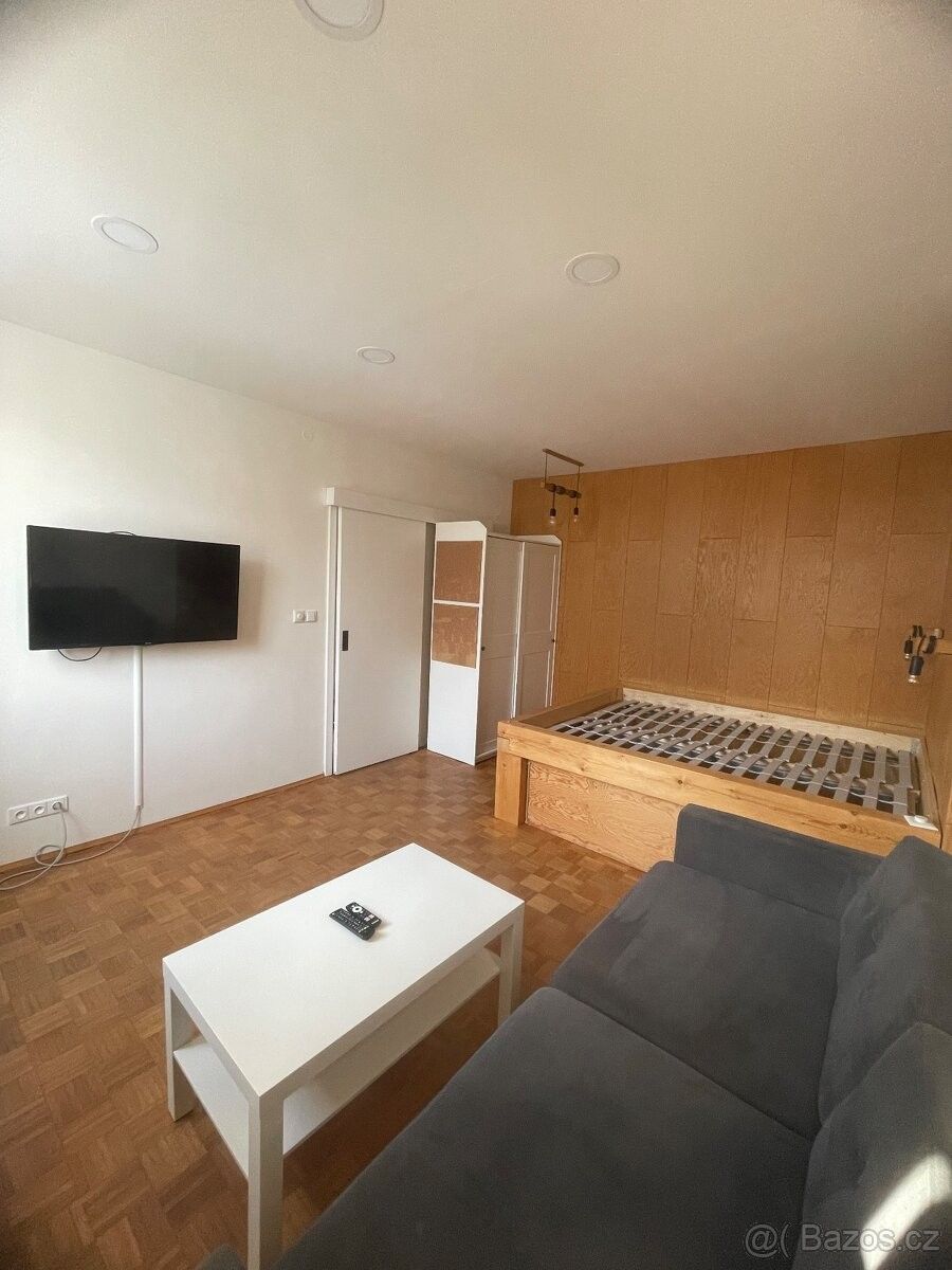 Byty, Jihlava, 586 01