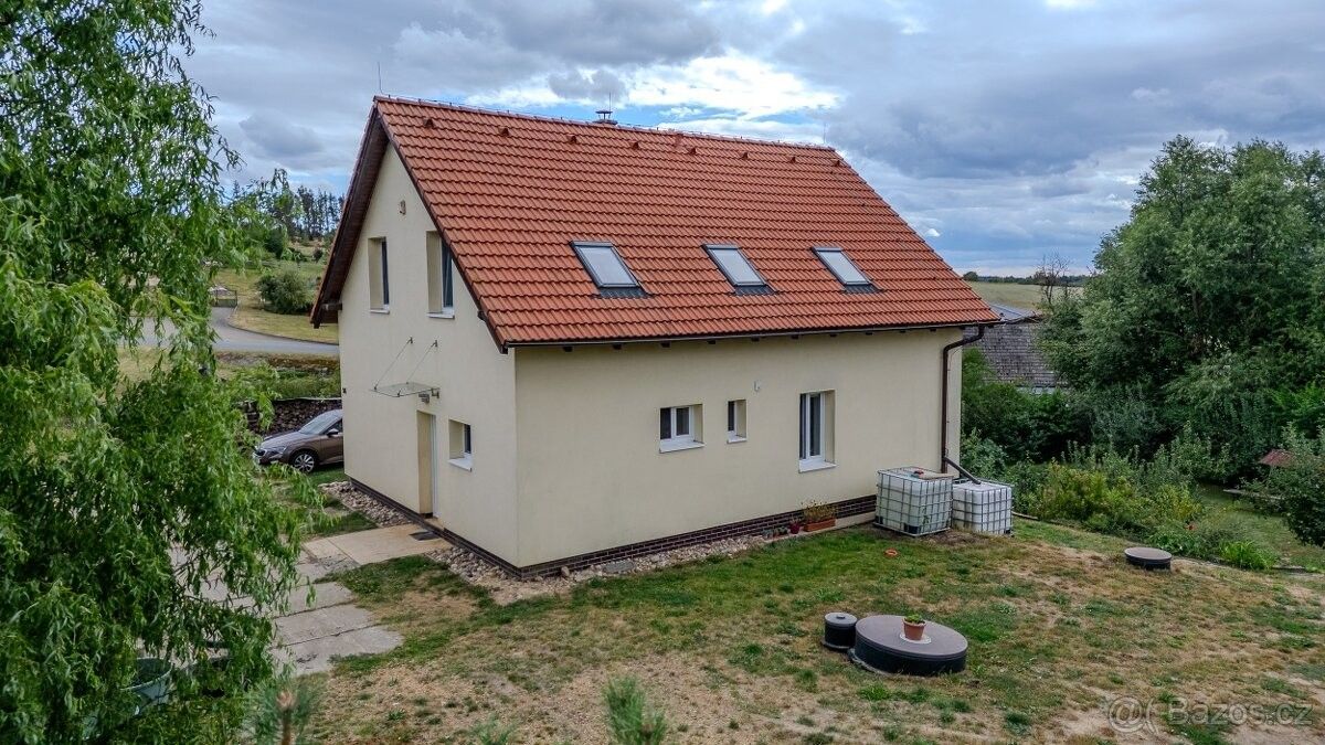Rodinné domy, Líšťany, 330 35 - 1