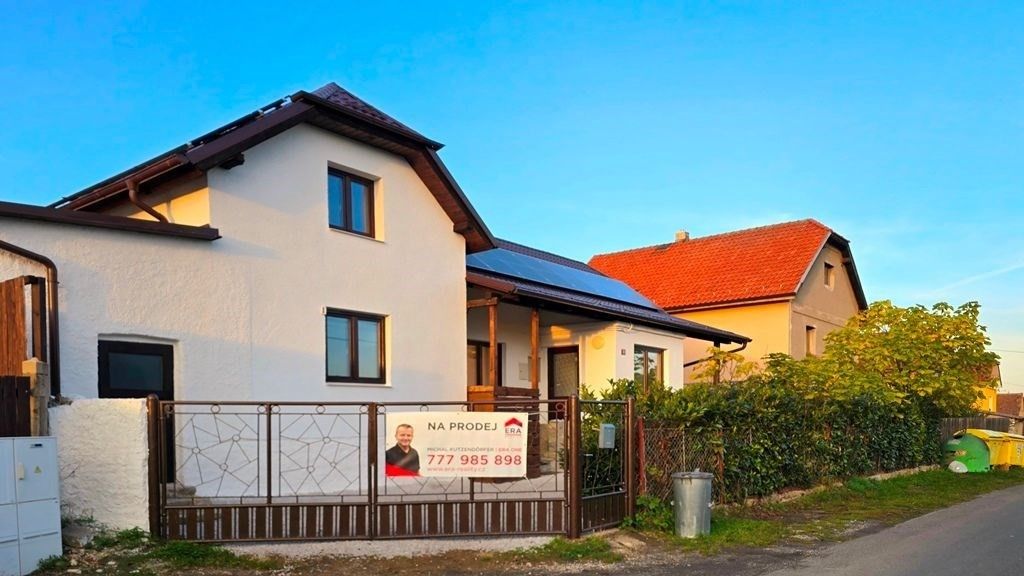 Rodinné domy, Málkov, 158 m²