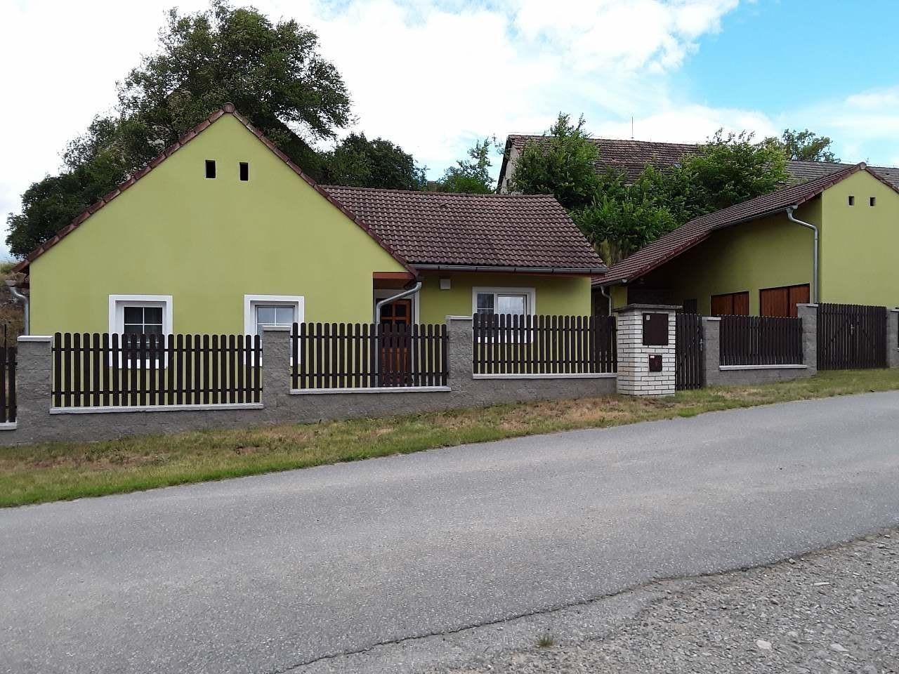 Chaty, Dub - Javornice u Dubu, Jihočeský kraj