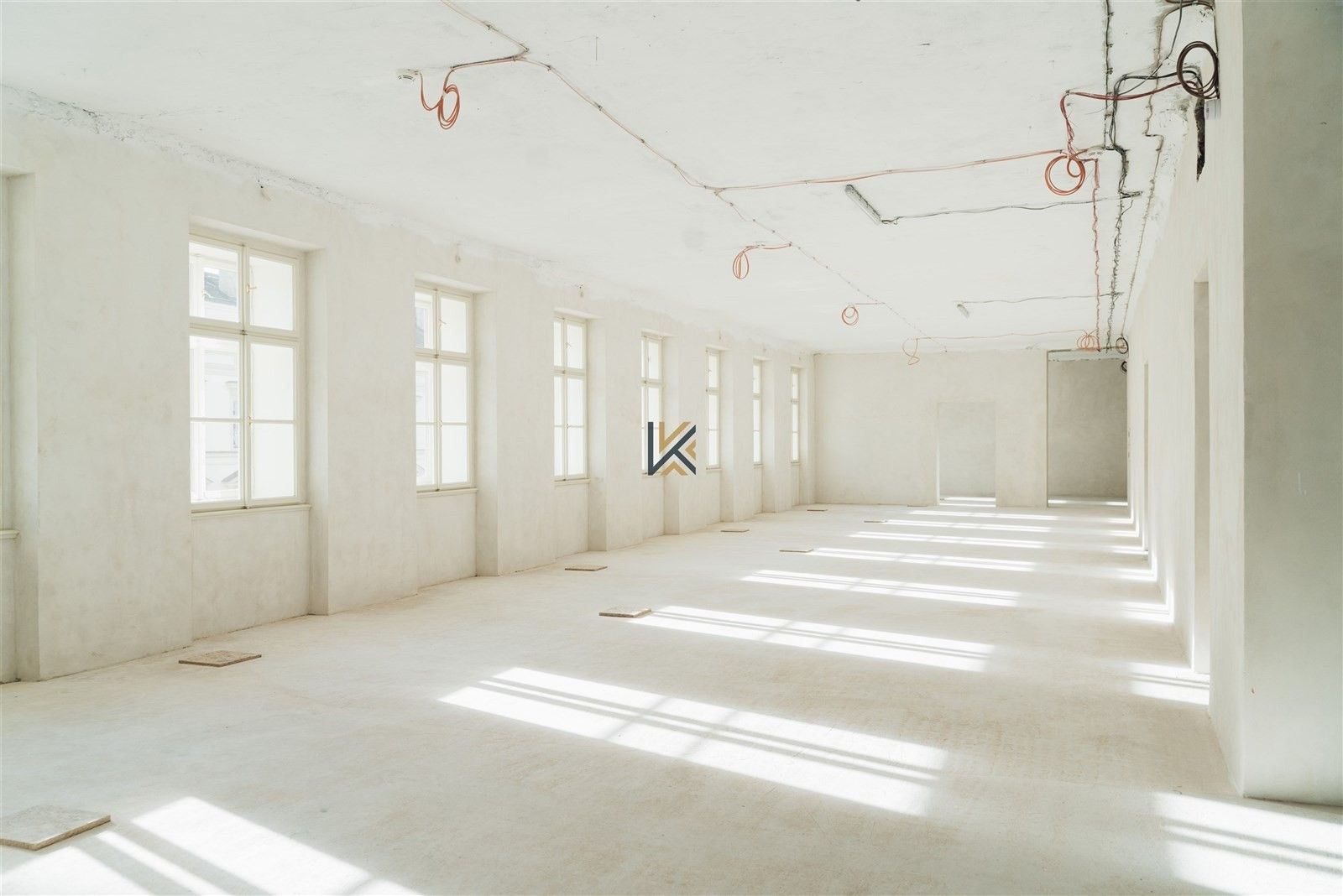 Pronájem kancelář - Na příkopě, Praha, 330 m²