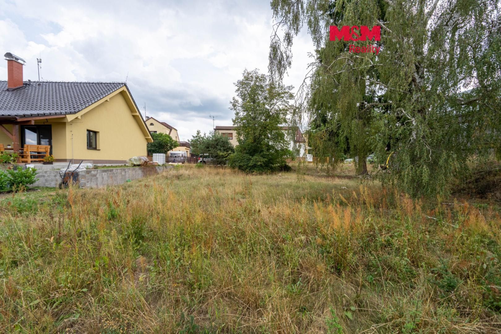 Pozemek pro bydlení, 698 m²