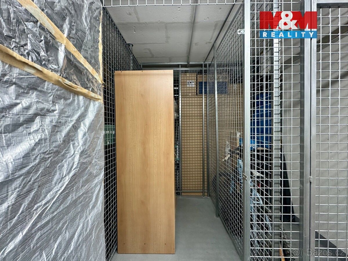Prodej sklad - Praha, 190 00