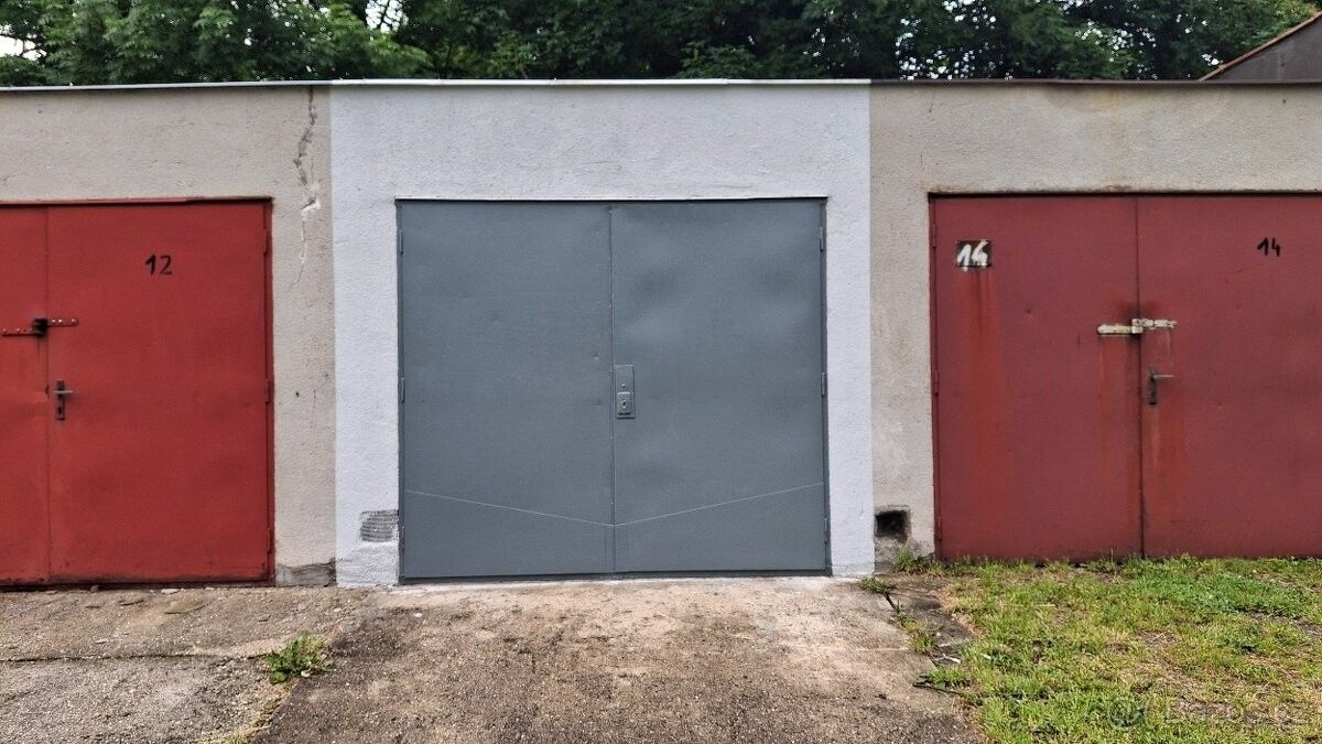 Prodej garáž - Nové Město pod Smrkem, 463 65