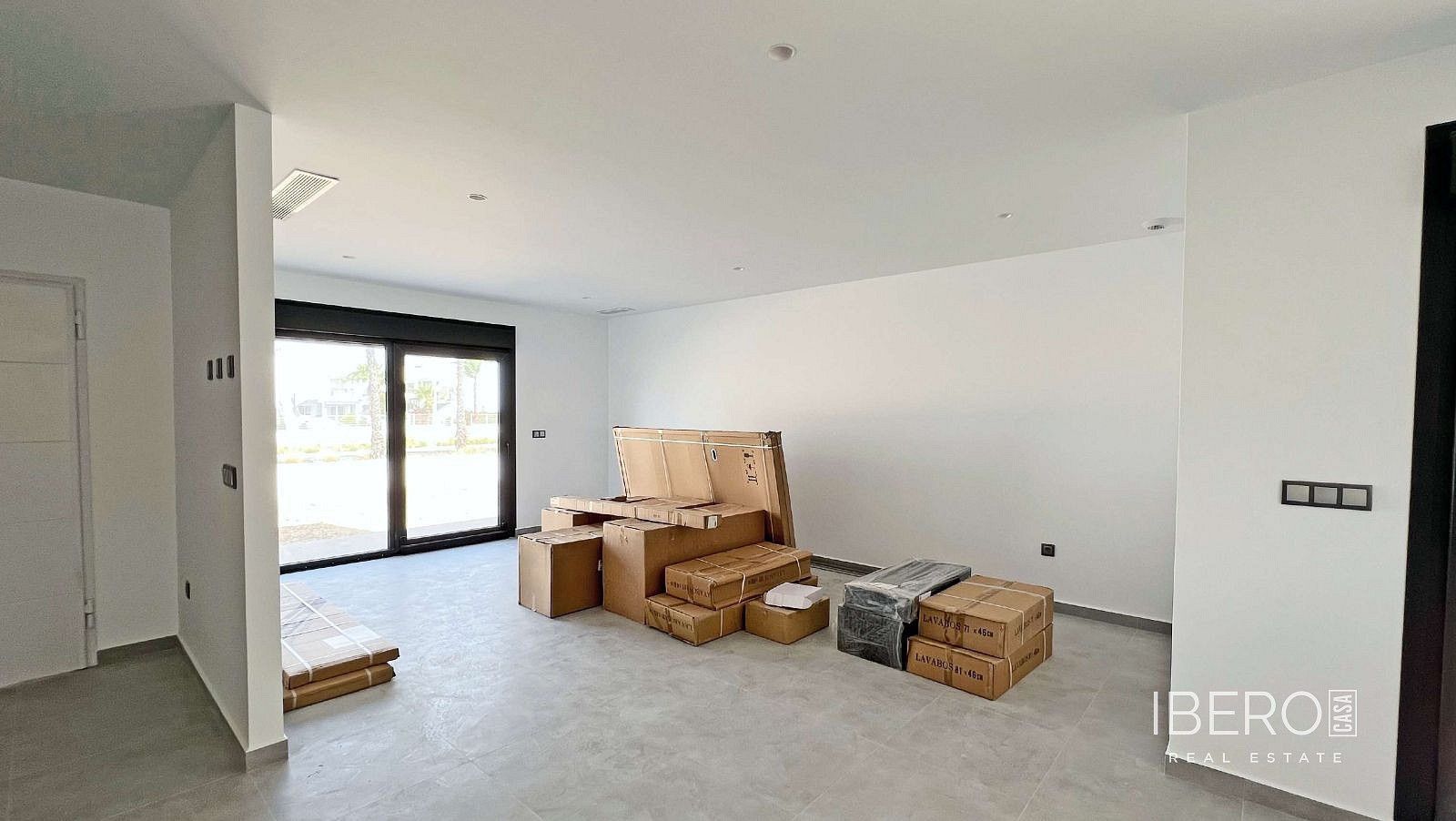 Prodej rodinný dům - Torrevieja, Španělsko, 368 m² - 5