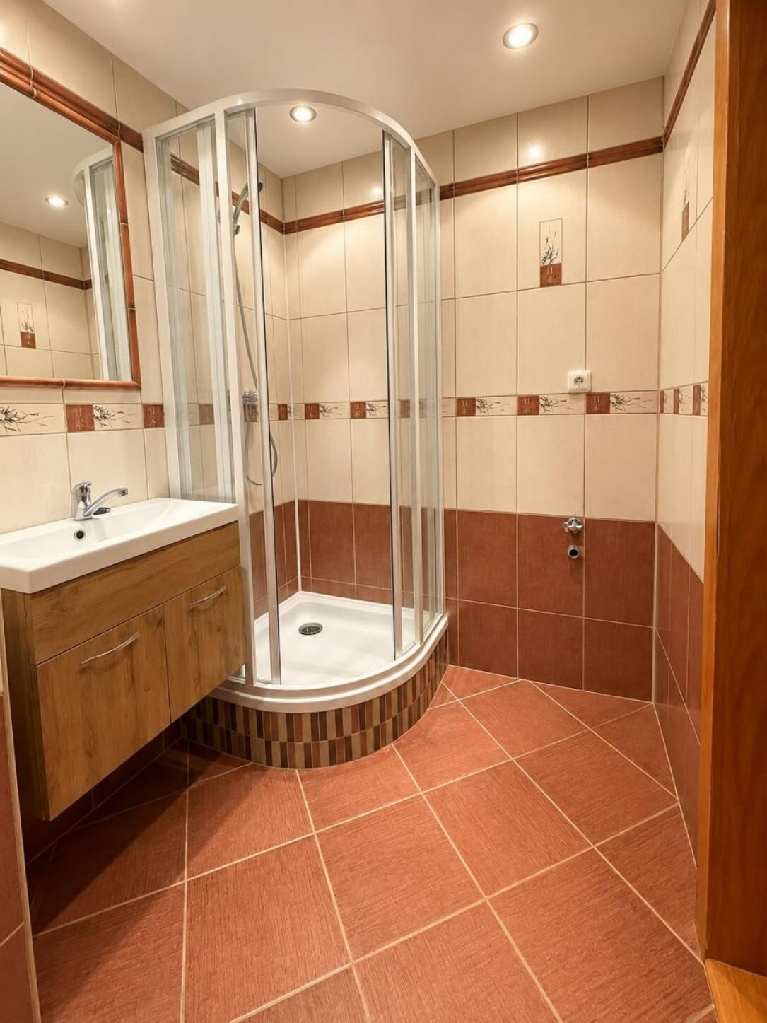 Prodej byt 2+1 - Příčná, Klášterec nad Ohří, 60 m² - 5
