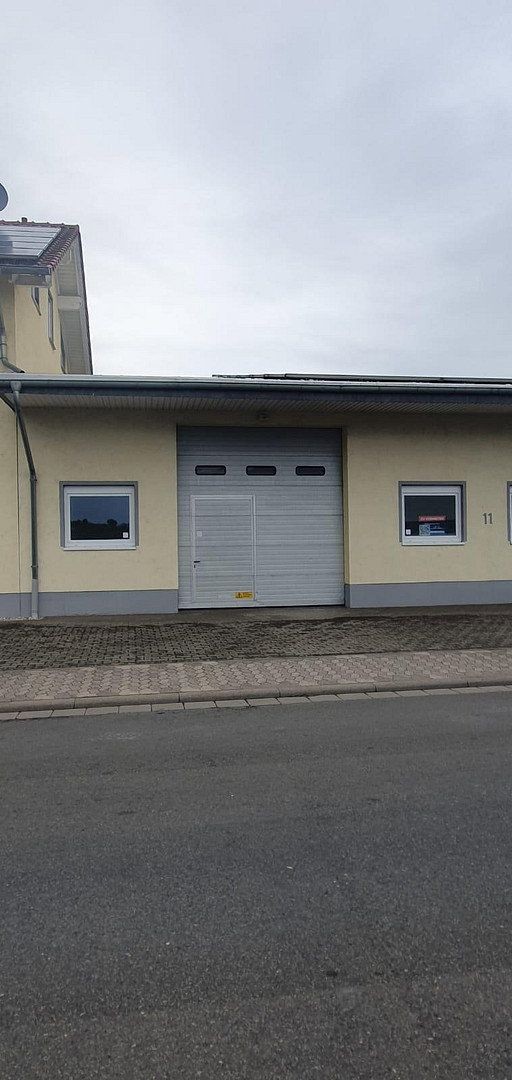 Obchodní prostory, 210 m²