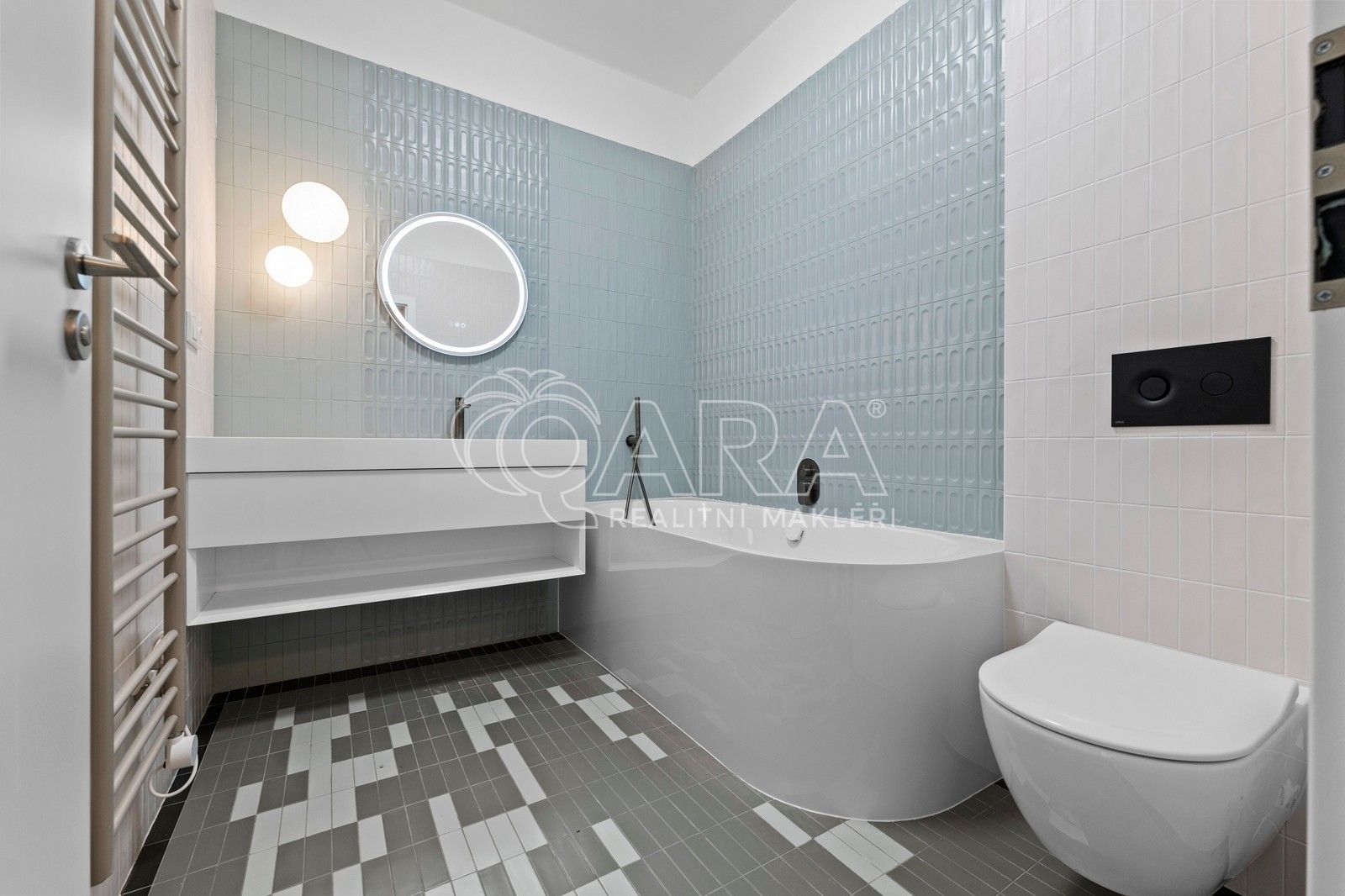 Pronájem byt 2+kk - Ortenovo náměstí 450, Praha, 49 m²