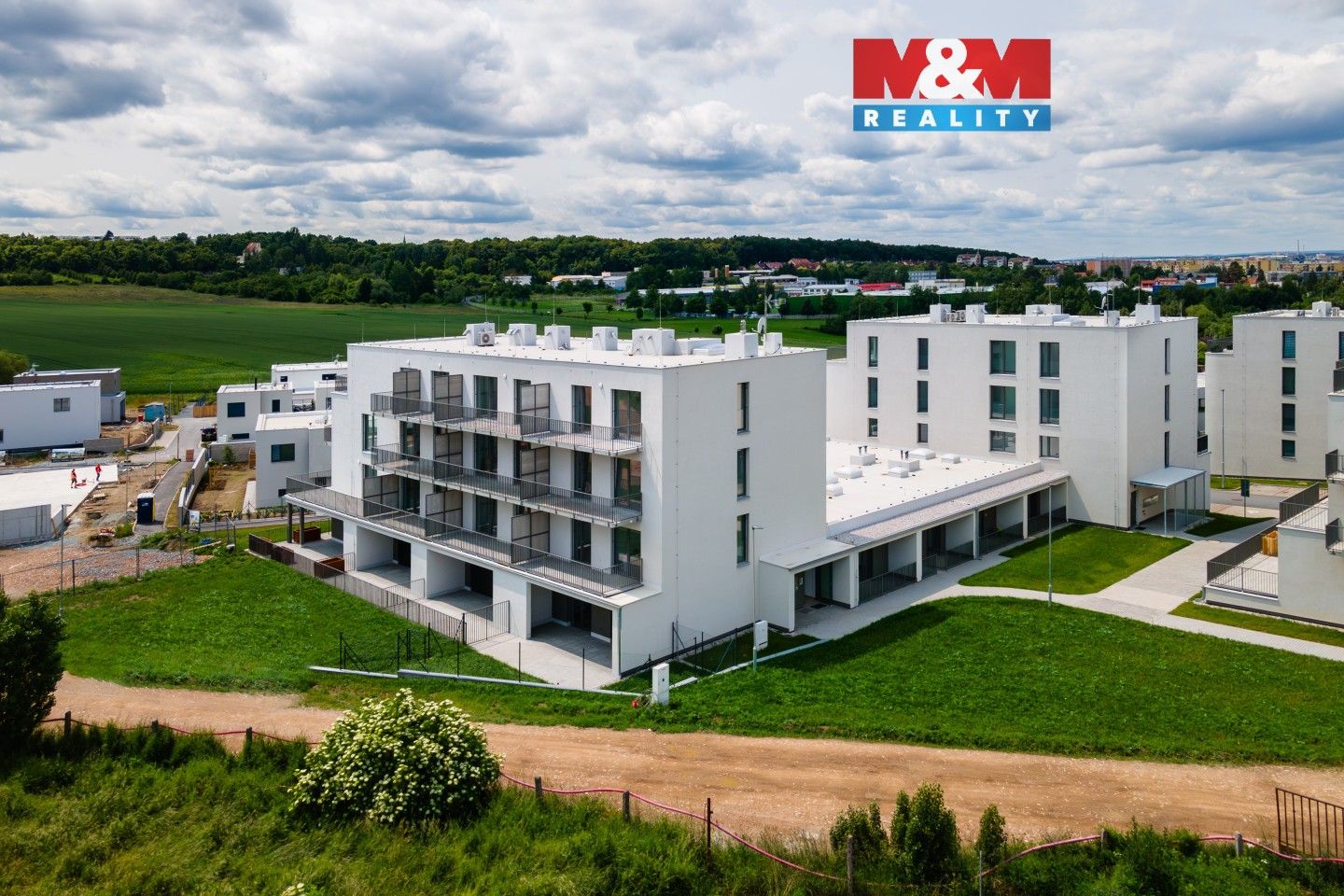 2+kk, Safírová, Plzeň, 66 m²