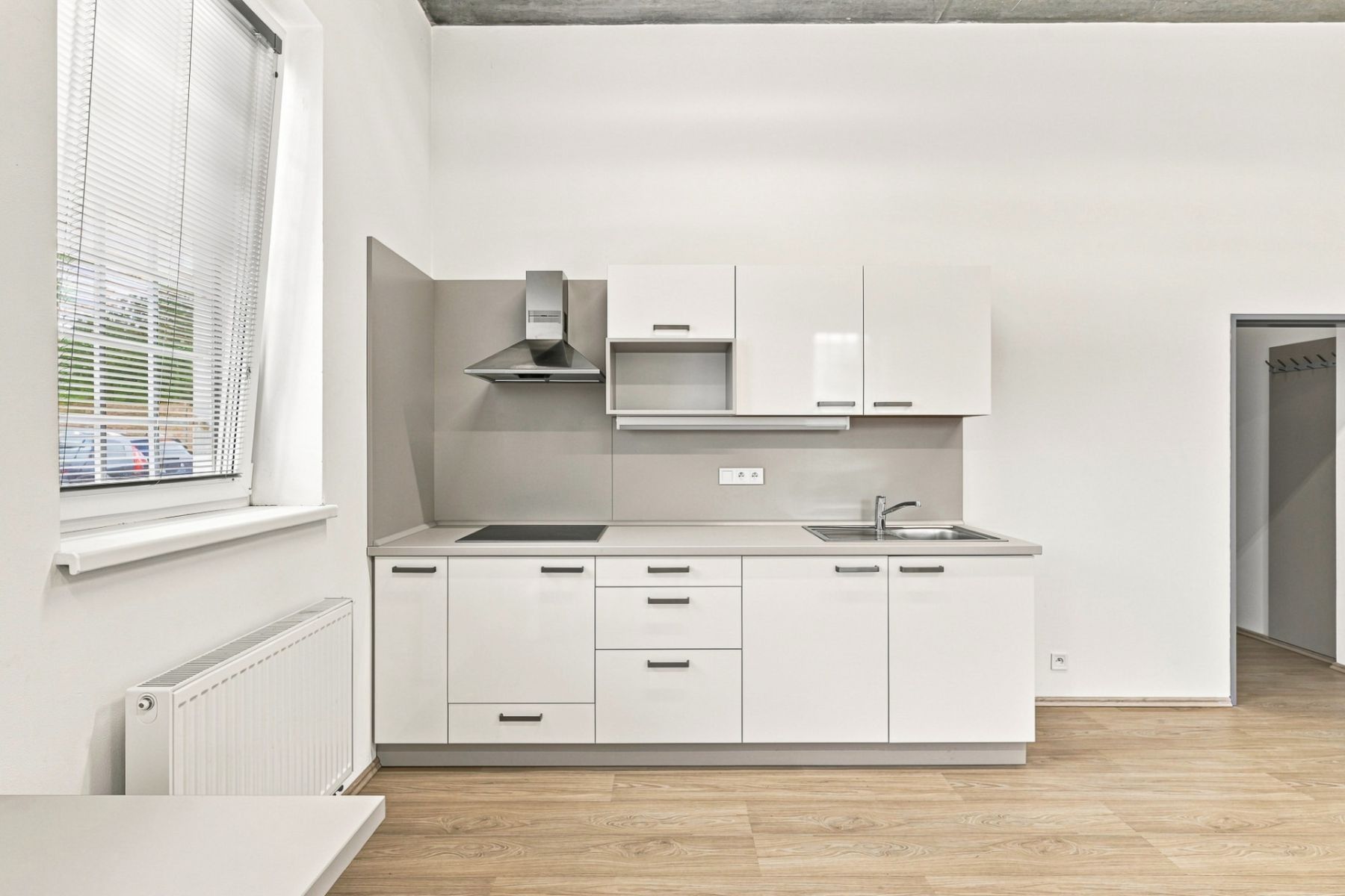 Obchodní prostory, Bečovská, Praha - Uhříněves, 34 m² - 2